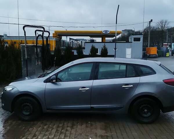 Сірий Рено Меган, об'ємом двигуна 1.46 л та пробігом 267 тис. км за 6900 $, фото 3 на Automoto.ua