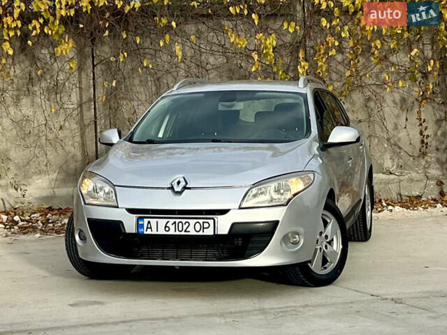 Серый Рено Меган, объемом двигателя 1.46 л и пробегом 274 тыс. км за 6300 $, фото 7 на Automoto.ua