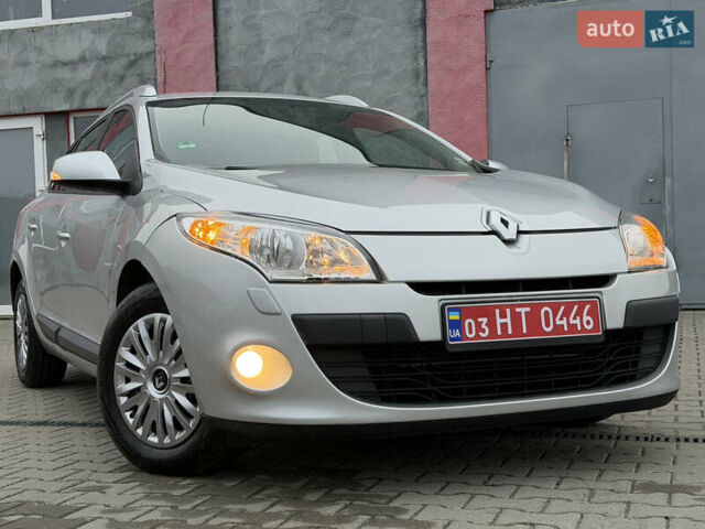 Сірий Рено Меган, об'ємом двигуна 1.6 л та пробігом 182 тис. км за 6699 $, фото 8 на Automoto.ua