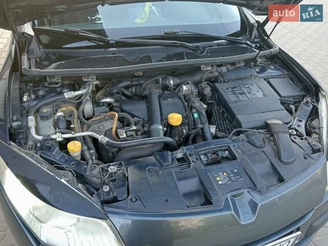 Серый Рено Меган, объемом двигателя 1.46 л и пробегом 307 тыс. км за 6800 $, фото 2 на Automoto.ua