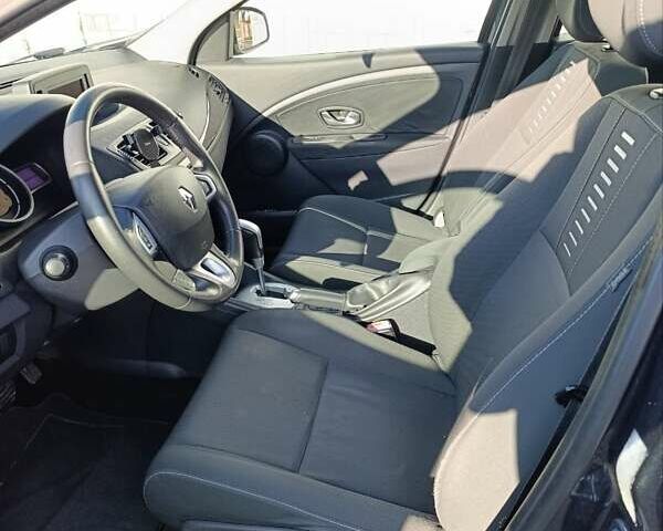 Сірий Рено Меган, об'ємом двигуна 1.5 л та пробігом 229 тис. км за 7600 $, фото 25 на Automoto.ua