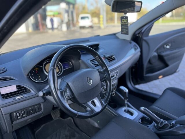 Сірий Рено Меган, об'ємом двигуна 1.5 л та пробігом 350 тис. км за 6200 $, фото 6 на Automoto.ua