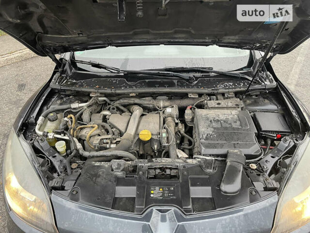 Сірий Рено Меган, об'ємом двигуна 1.46 л та пробігом 275 тис. км за 7499 $, фото 11 на Automoto.ua