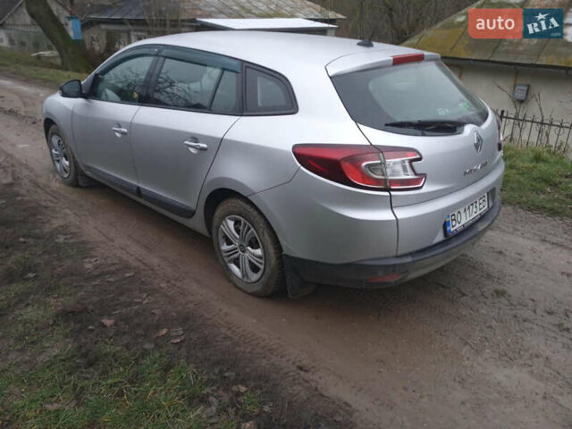 Серый Рено Меган, объемом двигателя 1.5 л и пробегом 228 тыс. км за 6800 $, фото 2 на Automoto.ua