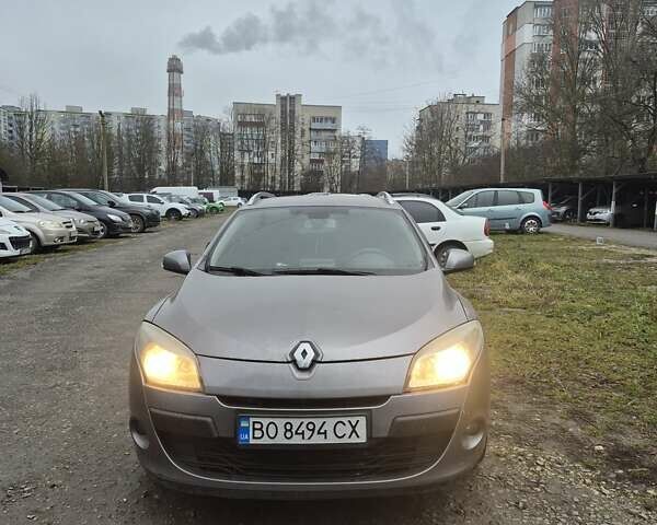 Сірий Рено Меган, об'ємом двигуна 1.4 л та пробігом 383 тис. км за 6000 $, фото 1 на Automoto.ua