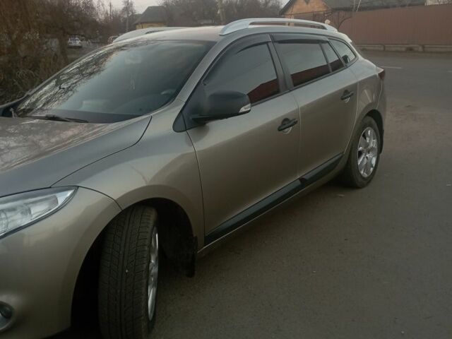 Серый Рено Меган, объемом двигателя 1.6 л и пробегом 232 тыс. км за 7200 $, фото 1 на Automoto.ua