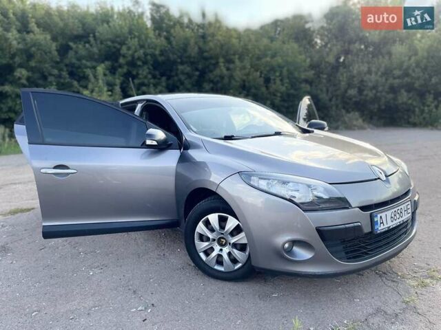Сірий Рено Меган, об'ємом двигуна 1.46 л та пробігом 339 тис. км за 6400 $, фото 12 на Automoto.ua