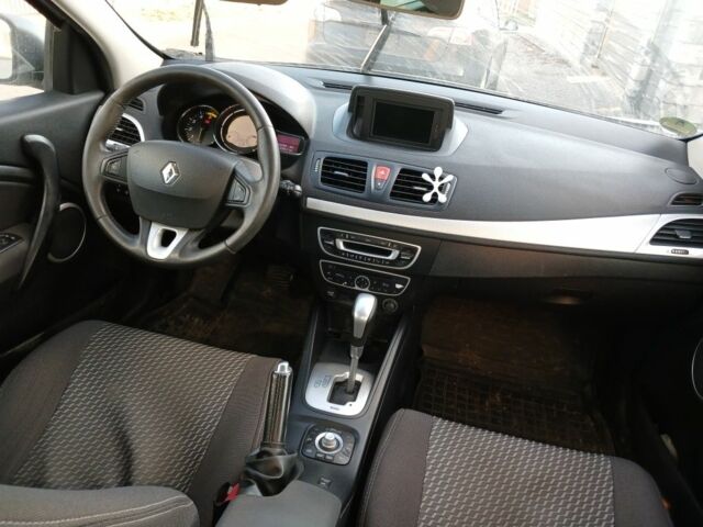 Сірий Рено Меган, об'ємом двигуна 1.5 л та пробігом 295 тис. км за 3600 $, фото 7 на Automoto.ua