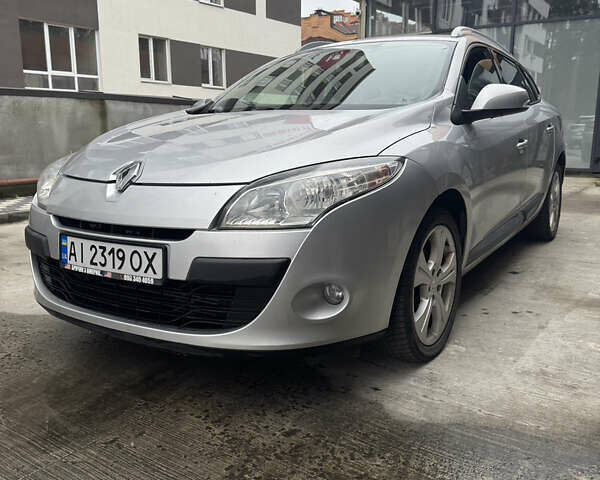 Серый Рено Меган, объемом двигателя 1.9 л и пробегом 213 тыс. км за 7700 $, фото 29 на Automoto.ua