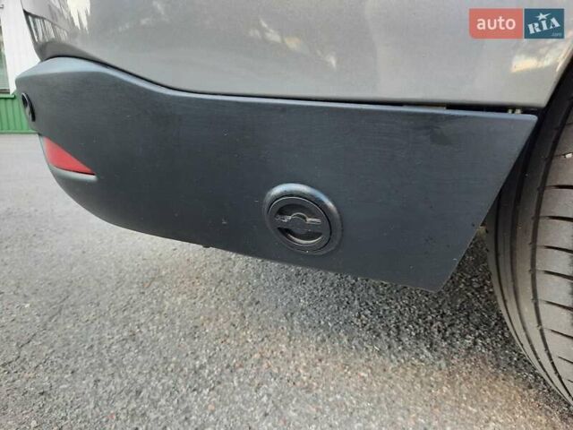 Серый Рено Меган, объемом двигателя 1.6 л и пробегом 194 тыс. км за 8100 $, фото 88 на Automoto.ua