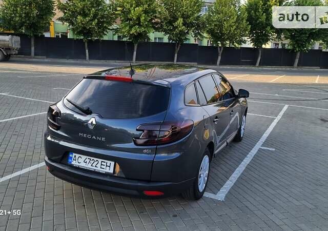 Сірий Рено Меган, об'ємом двигуна 1.46 л та пробігом 288 тис. км за 6850 $, фото 3 на Automoto.ua