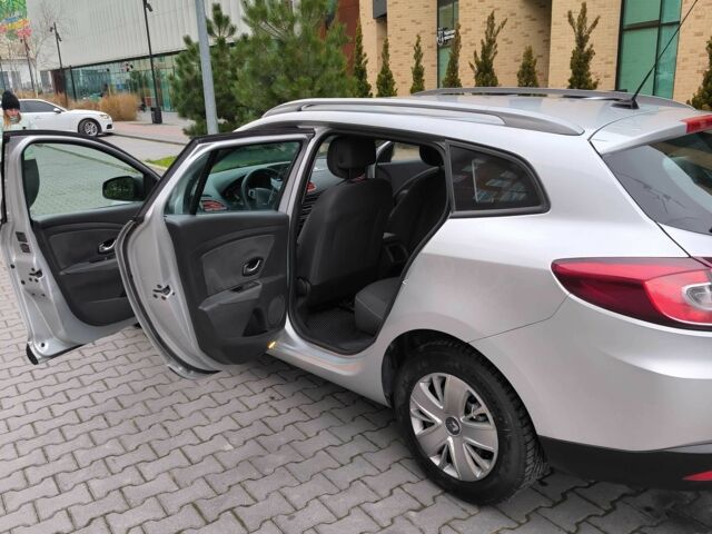 Сірий Рено Меган, об'ємом двигуна 1.5 л та пробігом 206 тис. км за 6900 $, фото 5 на Automoto.ua