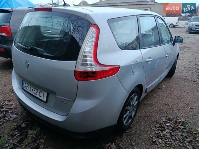 Серый Рено Меган, объемом двигателя 1.46 л и пробегом 290 тыс. км за 5900 $, фото 7 на Automoto.ua