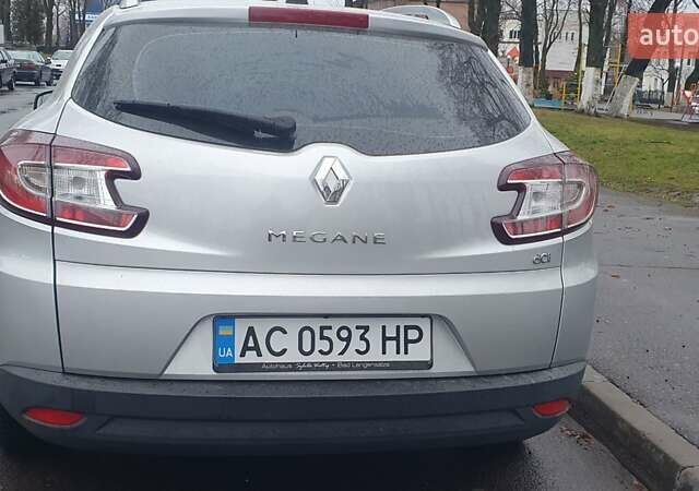 Серый Рено Меган, объемом двигателя 1.46 л и пробегом 235 тыс. км за 6980 $, фото 12 на Automoto.ua