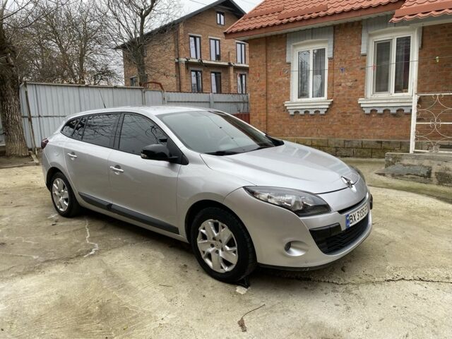 Серый Рено Меган, объемом двигателя 1.5 л и пробегом 239 тыс. км за 6700 $, фото 7 на Automoto.ua