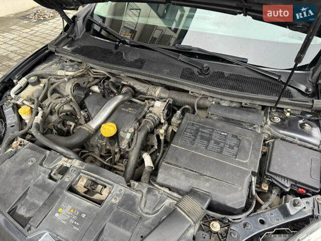 Сірий Рено Меган, об'ємом двигуна 1.5 л та пробігом 218 тис. км за 7200 $, фото 52 на Automoto.ua