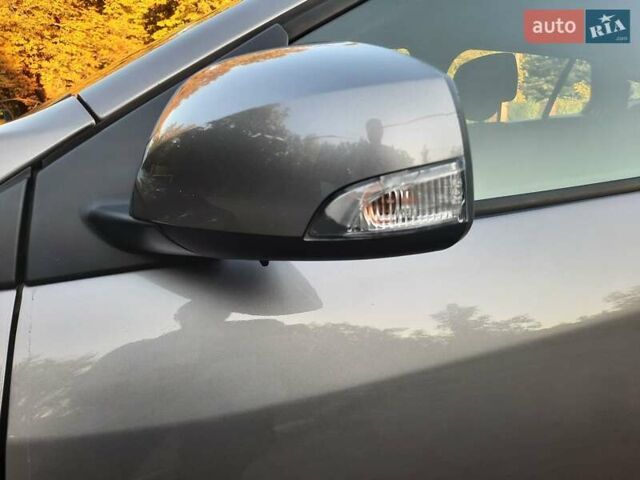Серый Рено Меган, объемом двигателя 1.6 л и пробегом 201 тыс. км за 7700 $, фото 16 на Automoto.ua