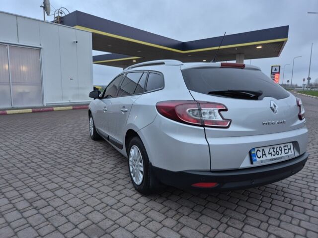 Серый Рено Меган, объемом двигателя 1.5 л и пробегом 254 тыс. км за 7300 $, фото 6 на Automoto.ua