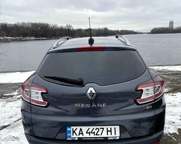 Сірий Рено Меган, об'ємом двигуна 1.87 л та пробігом 259 тис. км за 7000 $, фото 27 на Automoto.ua