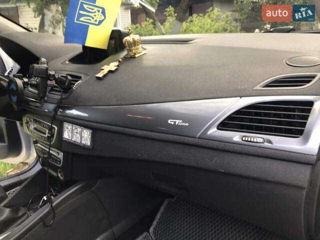 Рено Меган 2011 в Любаре на Automoto.ua Серый Рено Меган, объемом двигателя 1.46 л и пробегом 308 тыс. км за 6800 $, фото 36 на Automoto.ua