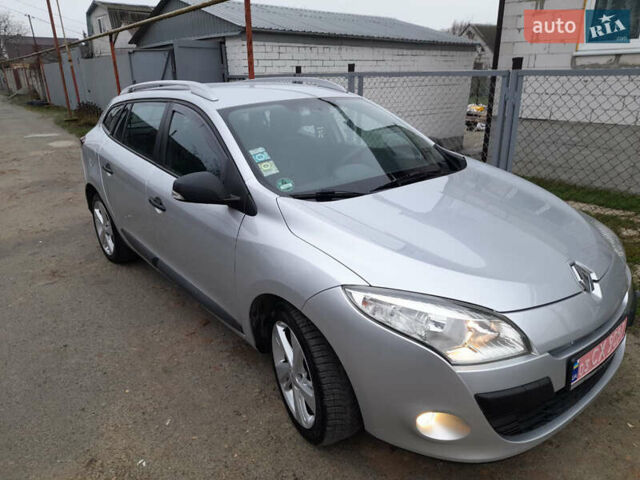 Серый Рено Меган, объемом двигателя 1.5 л и пробегом 270 тыс. км за 7350 $, фото 11 на Automoto.ua