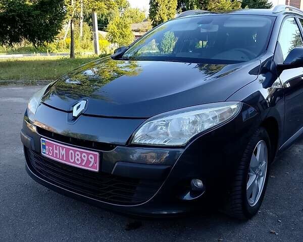 Сірий Рено Меган, об'ємом двигуна 1.6 л та пробігом 236 тис. км за 8250 $, фото 24 на Automoto.ua