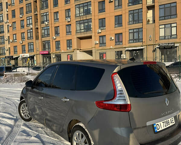 Сірий Рено Меган, об'ємом двигуна 1.46 л та пробігом 280 тис. км за 8200 $, фото 2 на Automoto.ua