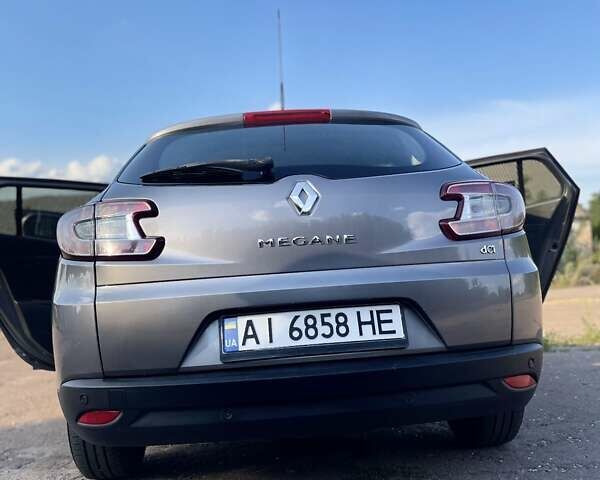 Сірий Рено Меган, об'ємом двигуна 1.46 л та пробігом 339 тис. км за 6400 $, фото 8 на Automoto.ua