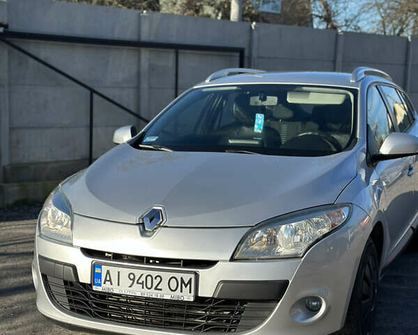 Серый Рено Меган, объемом двигателя 1.46 л и пробегом 203 тыс. км за 6700 $, фото 6 на Automoto.ua