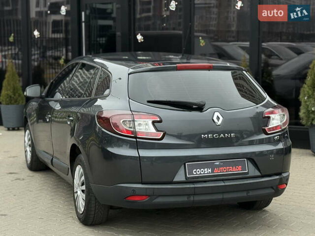 Сірий Рено Меган, об'ємом двигуна 1.46 л та пробігом 320 тис. км за 5500 $, фото 7 на Automoto.ua