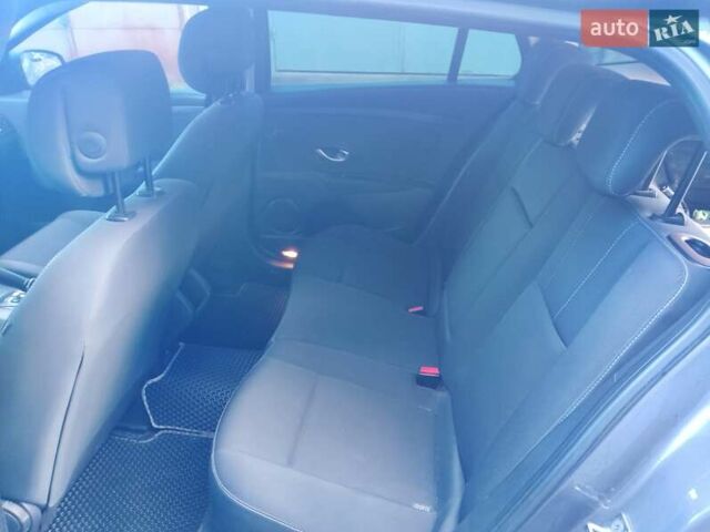 Сірий Рено Меган, об'ємом двигуна 1.46 л та пробігом 212 тис. км за 6600 $, фото 6 на Automoto.ua
