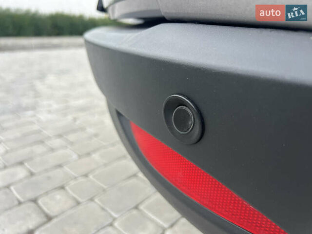 Сірий Рено Меган, об'ємом двигуна 1.5 л та пробігом 199 тис. км за 8250 $, фото 31 на Automoto.ua