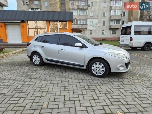 Сірий Рено Меган, об'ємом двигуна 1.46 л та пробігом 252 тис. км за 7300 $, фото 6 на Automoto.ua