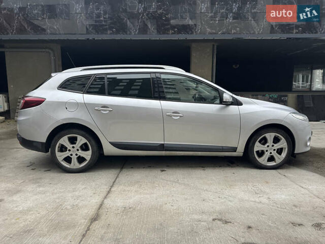 Серый Рено Меган, объемом двигателя 1.9 л и пробегом 213 тыс. км за 7700 $, фото 12 на Automoto.ua