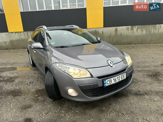 Сірий Рено Меган, об'ємом двигуна 1.87 л та пробігом 200 тис. км за 7700 $, фото 31 на Automoto.ua