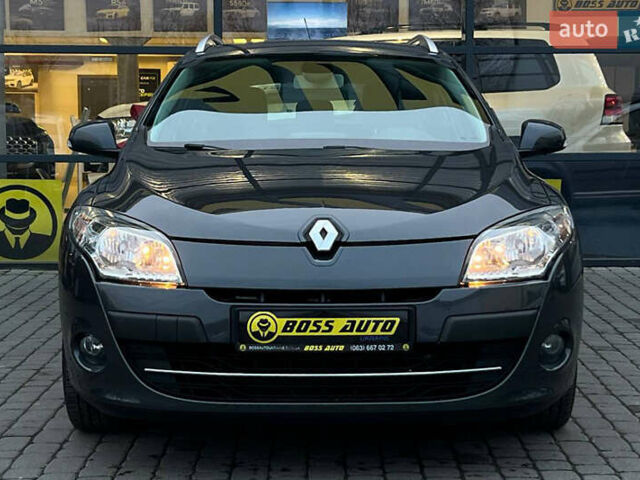 Серый Рено Меган, объемом двигателя 1.5 л и пробегом 234 тыс. км за 7500 $, фото 1 на Automoto.ua