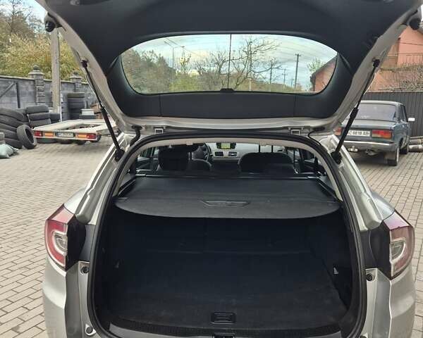 Серый Рено Меган, объемом двигателя 1.5 л и пробегом 228 тыс. км за 6650 $, фото 8 на Automoto.ua