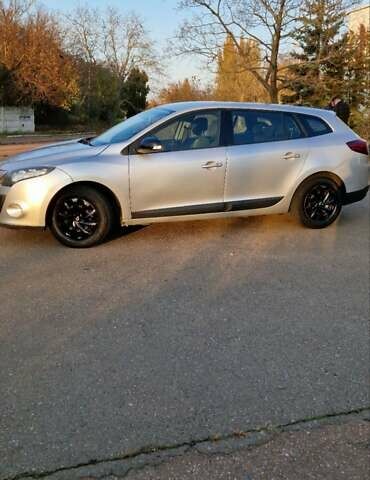 Сірий Рено Меган, об'ємом двигуна 1.5 л та пробігом 288 тис. км за 7100 $, фото 14 на Automoto.ua