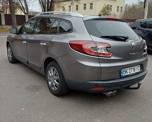 Серый Рено Меган, объемом двигателя 1.5 л и пробегом 285 тыс. км за 7000 $, фото 11 на Automoto.ua