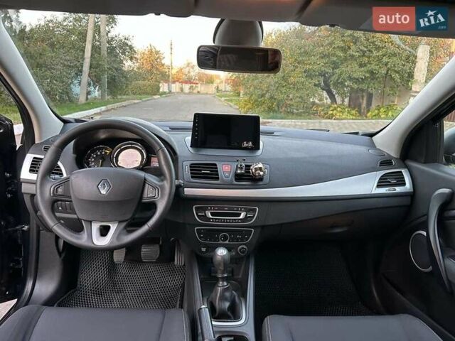 Сірий Рено Меган, об'ємом двигуна 1.4 л та пробігом 197 тис. км за 6900 $, фото 12 на Automoto.ua