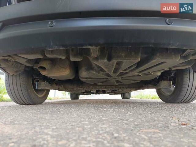 Серый Рено Меган, объемом двигателя 1.46 л и пробегом 300 тыс. км за 7699 $, фото 22 на Automoto.ua