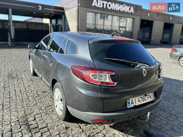 Серый Рено Меган, объемом двигателя 1.46 л и пробегом 337 тыс. км за 7200 $, фото 3 на Automoto.ua
