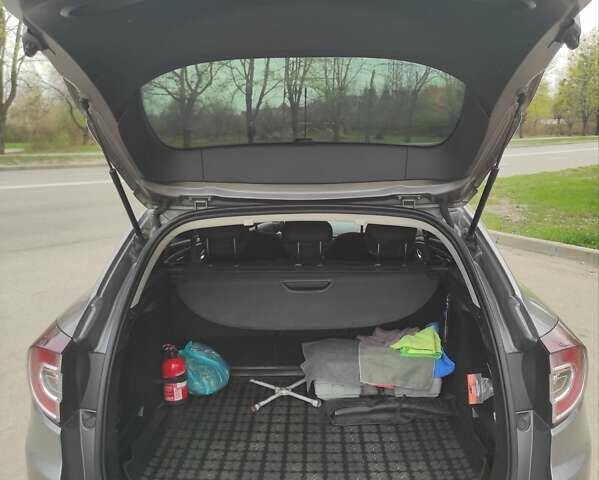 Серый Рено Меган, объемом двигателя 1.5 л и пробегом 299 тыс. км за 8000 $, фото 19 на Automoto.ua