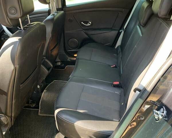 Серый Рено Меган, объемом двигателя 1.4 л и пробегом 234 тыс. км за 7200 $, фото 6 на Automoto.ua