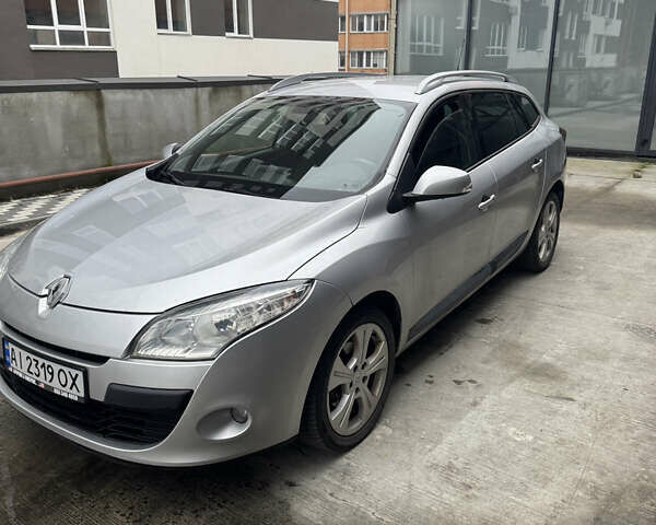 Серый Рено Меган, объемом двигателя 1.9 л и пробегом 213 тыс. км за 7700 $, фото 6 на Automoto.ua