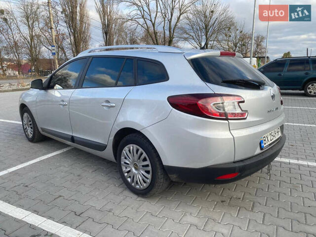 Серый Рено Меган, объемом двигателя 1.46 л и пробегом 258 тыс. км за 6900 $, фото 7 на Automoto.ua