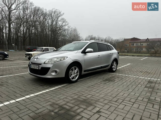 Серый Рено Меган, объемом двигателя 1.46 л и пробегом 243 тыс. км за 7200 $, фото 23 на Automoto.ua