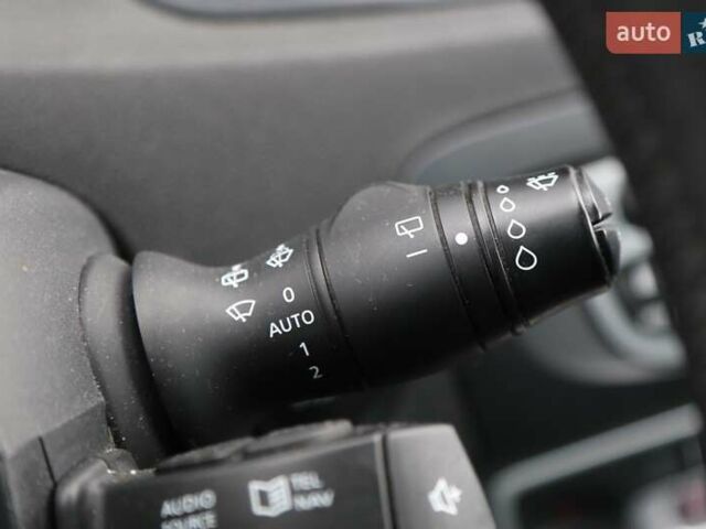 Серый Рено Меган, объемом двигателя 1.46 л и пробегом 176 тыс. км за 8300 $, фото 21 на Automoto.ua