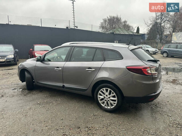Сірий Рено Меган, об'ємом двигуна 1.87 л та пробігом 200 тис. км за 7700 $, фото 14 на Automoto.ua