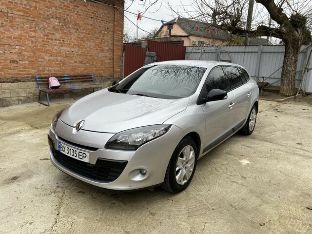 Серый Рено Меган, объемом двигателя 1.5 л и пробегом 239 тыс. км за 6700 $, фото 1 на Automoto.ua